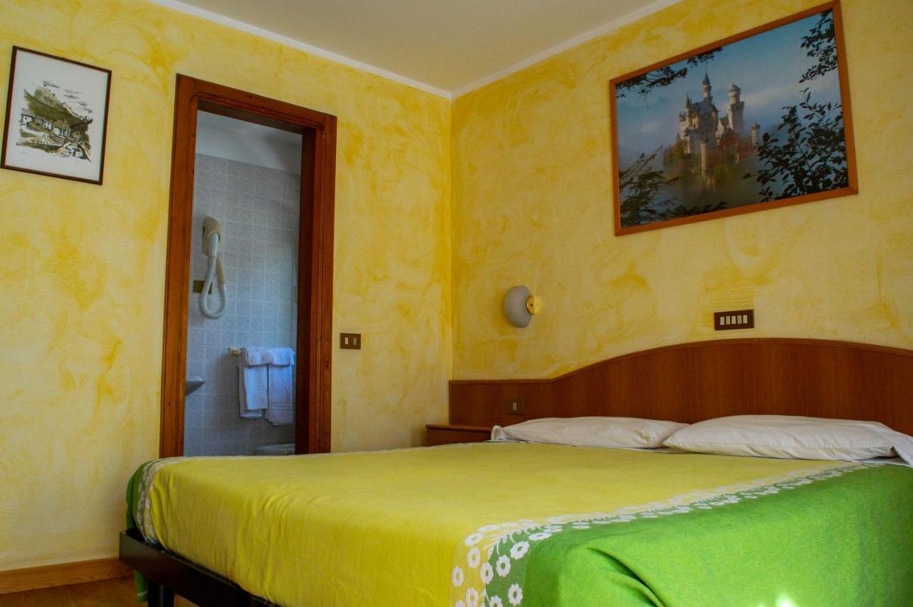 Serena Hotel 2*