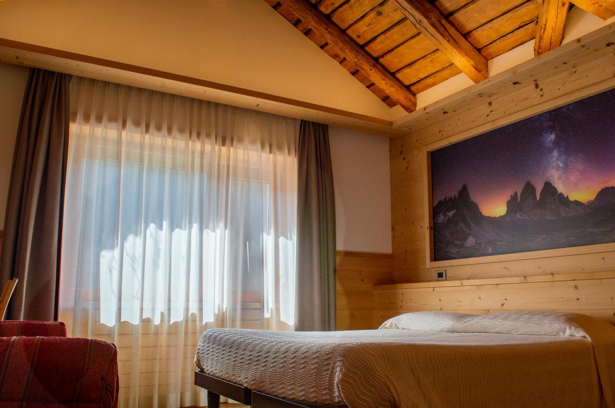 Hotel Serena 2*